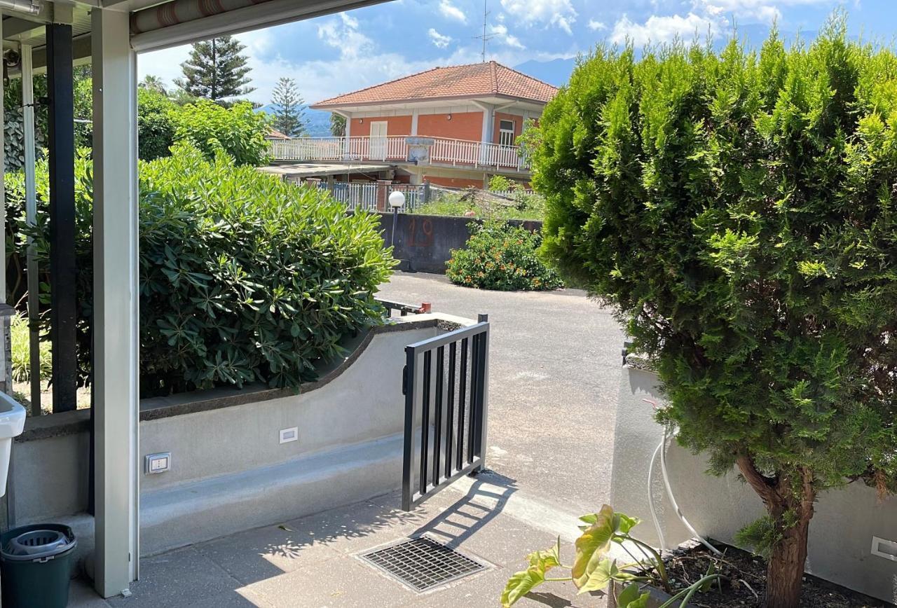 Fondachello Sea House Appartement Mascali Buitenkant foto